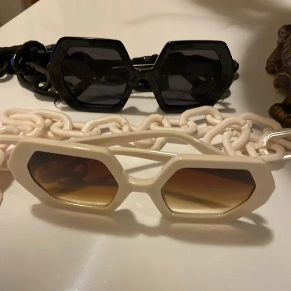 🎀 𝐔𝐧𝐢𝐪𝐮𝐞 𝐏𝐨𝐥𝐲𝐠𝐨𝐧 𝐅𝐫𝐚𝐦𝐞 𝐆𝐥𝐚𝐬𝐬𝐞𝐬 - Picture 7 of 8